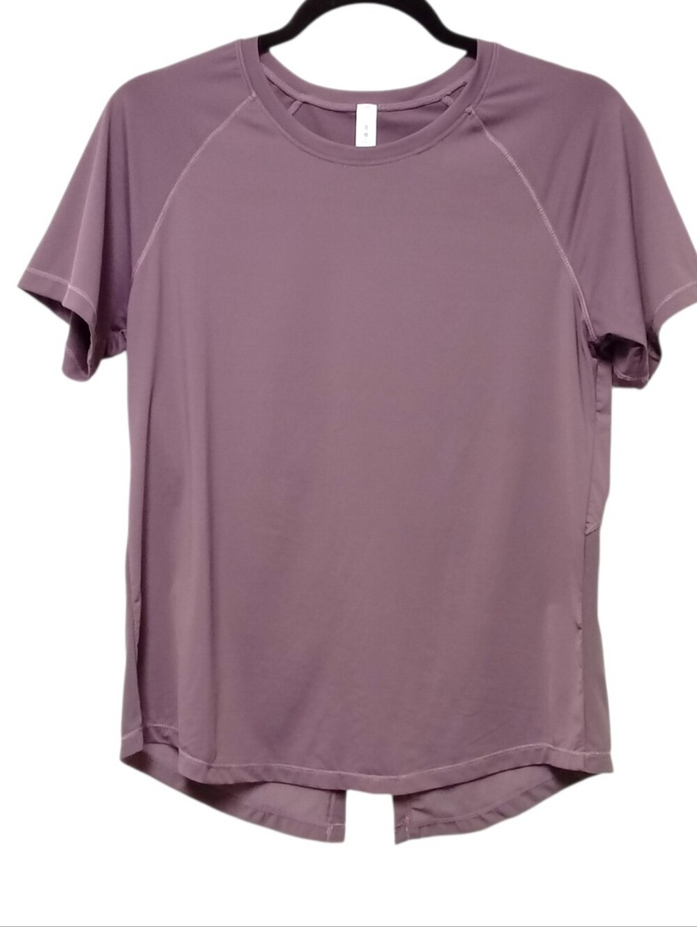 Lululemon Womens Size 8 Purple Short Sleeve Running Training Top Pleated Back